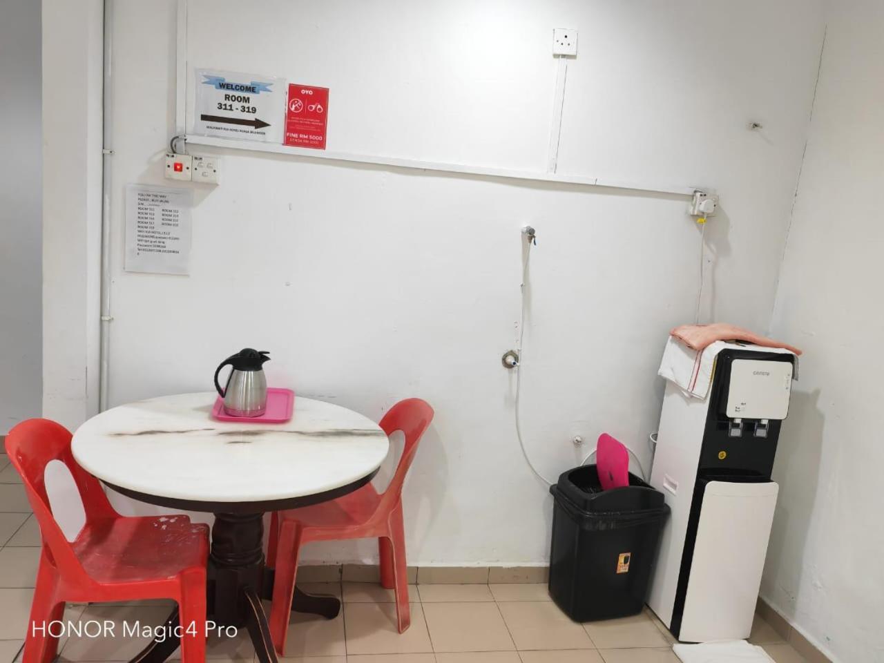 Melawati Ria Hotel Kuala Selangor Exterior foto