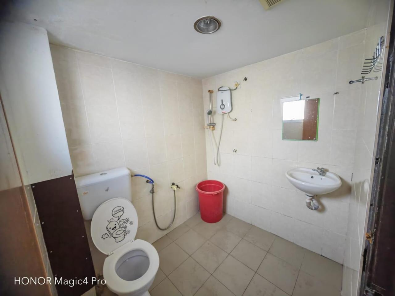 Melawati Ria Hotel Kuala Selangor Exterior foto